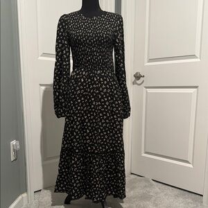 Lost + Wander Black Floral Long Sleeve Dress